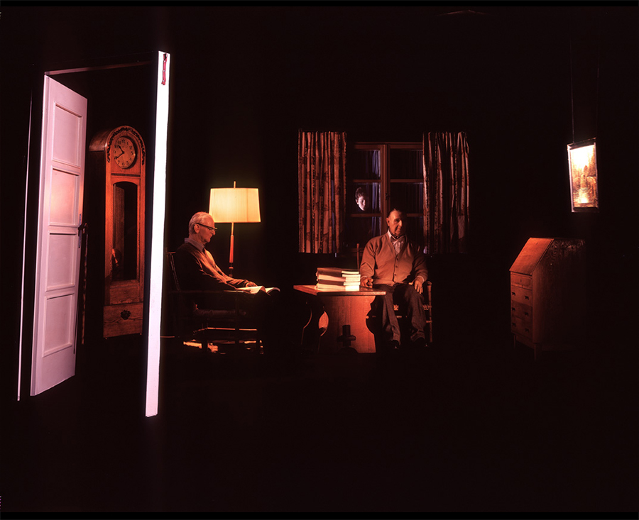 VATERBILDER | FATHERPICTURES - Part II - Der Vertrag / The contract- 2004 ©  Burkhard Philipp von Harder