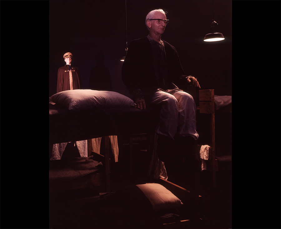 VATERBILDER | FATHERPICTURES - Part II - Der Vertrag / The contract- 2004 ©  Burkhard Philipp von Harder